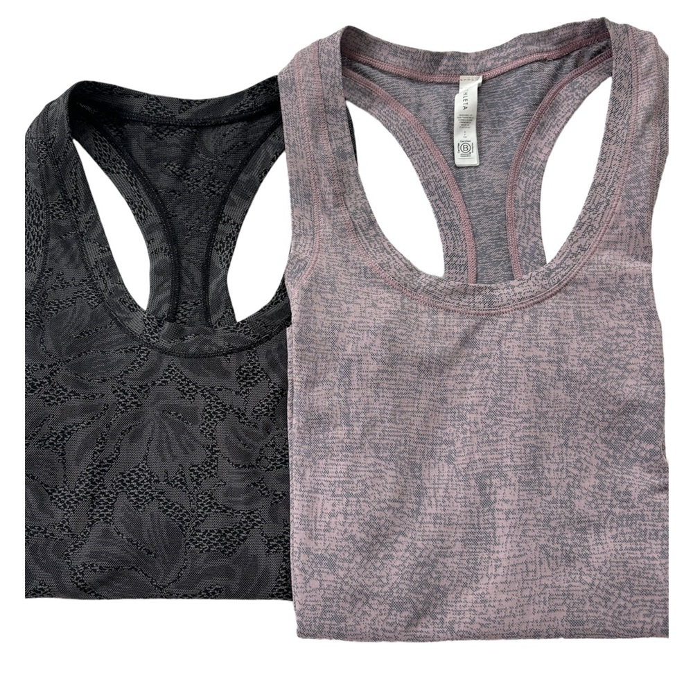 Athleta (2)momentum tank size small